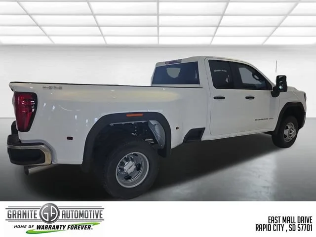 2026 GMC Sierra 3500HD Pro - Photo 5