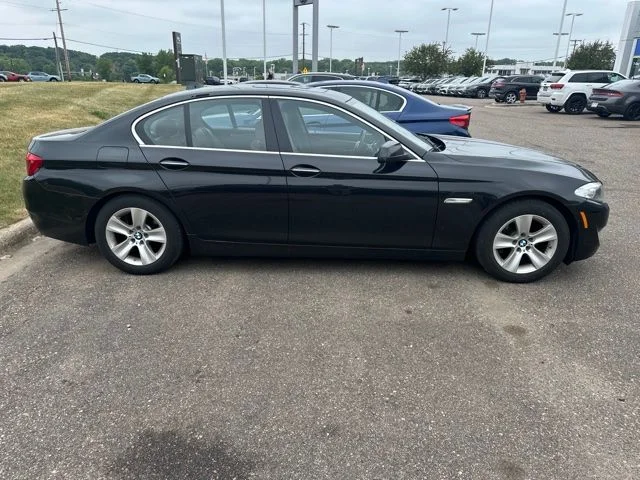 Used 2013 BMW 5 Series 528i with VIN WBAXH5C52DDW16063 for sale in Inver Grove Heights, Minnesota