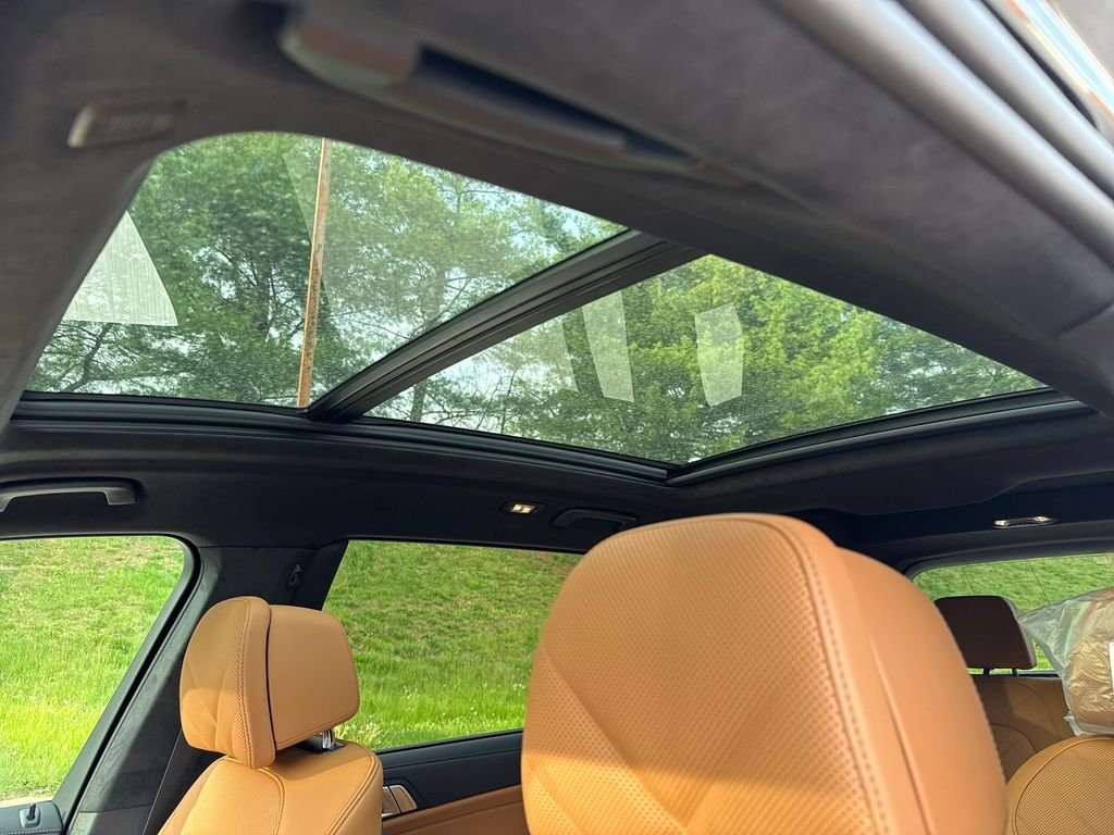 New 2026 Black BMW xDrive40i image 20