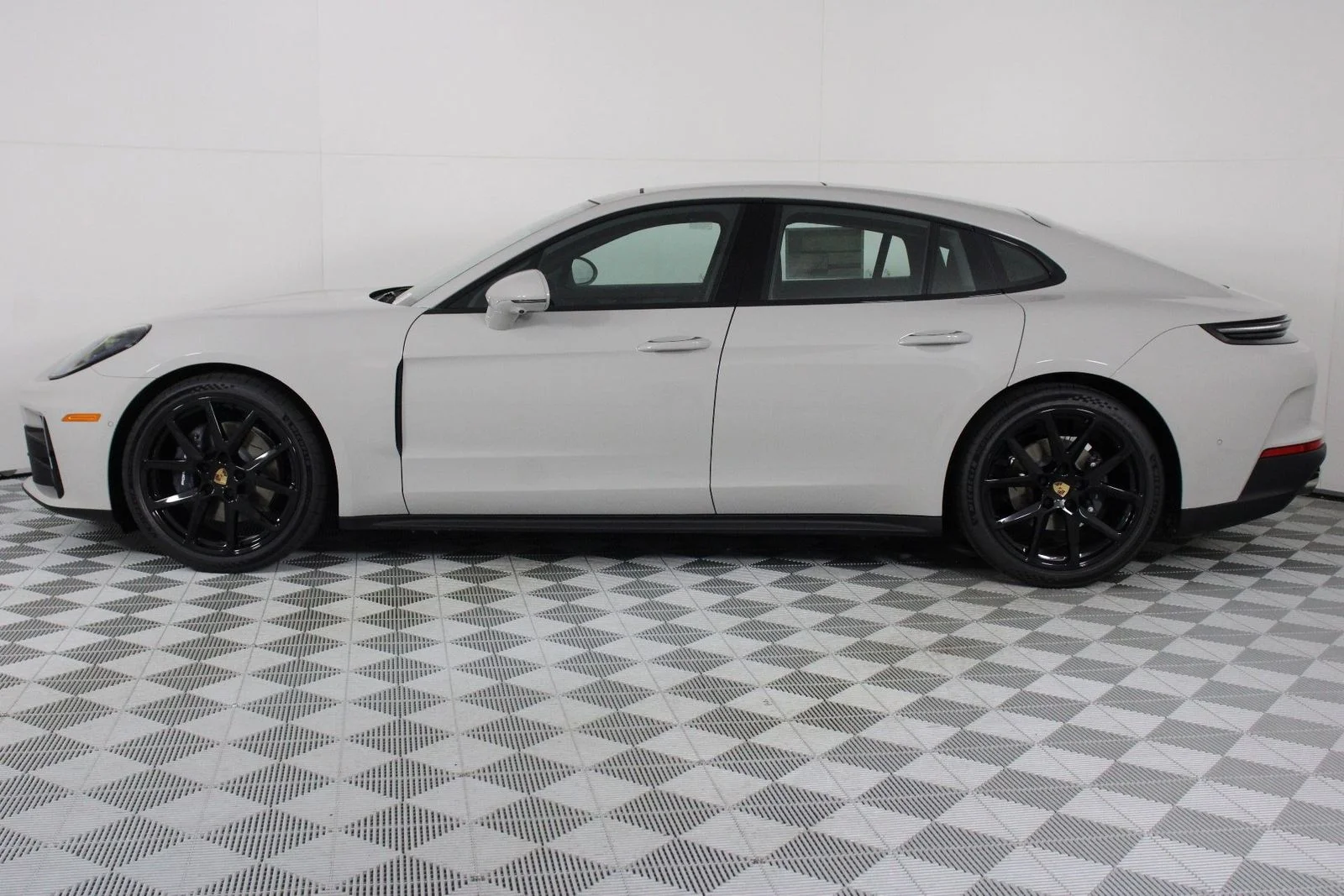 New 2026 Chalk Porsche RWD image 2