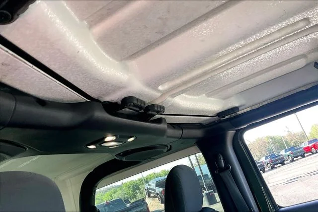 Used 2021 Green Jeep Rubicon image 17