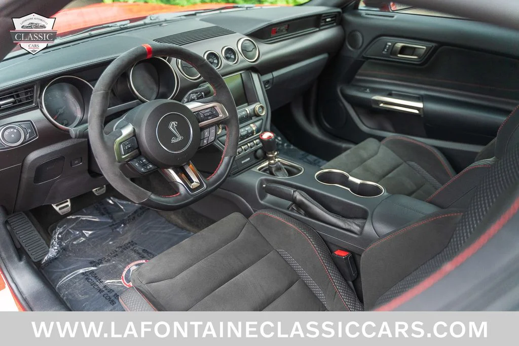 Used 2017 Red Ford Shelby GT350R image 38