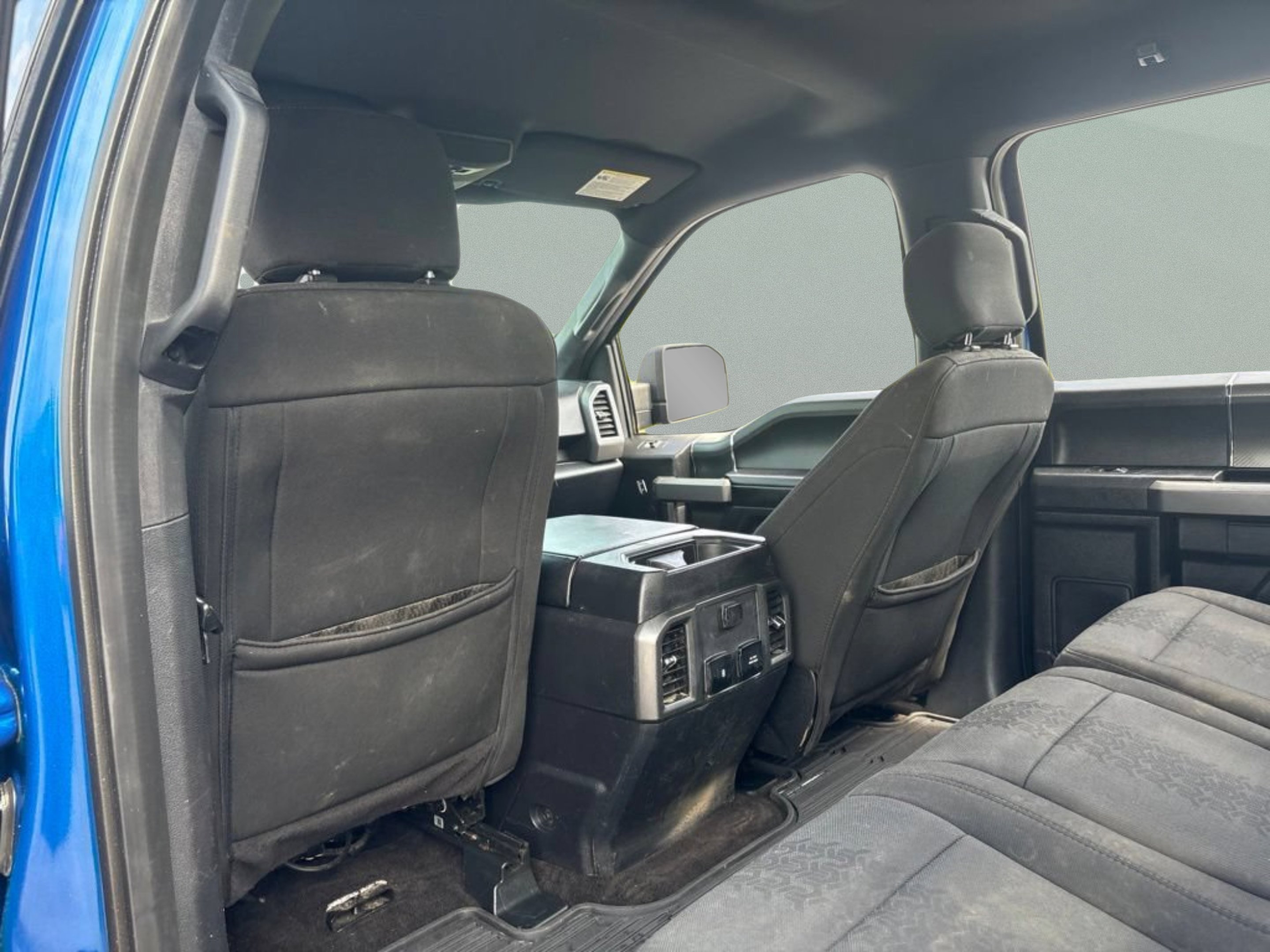 Used 2018 Lightning Blue Ford XLT image 26