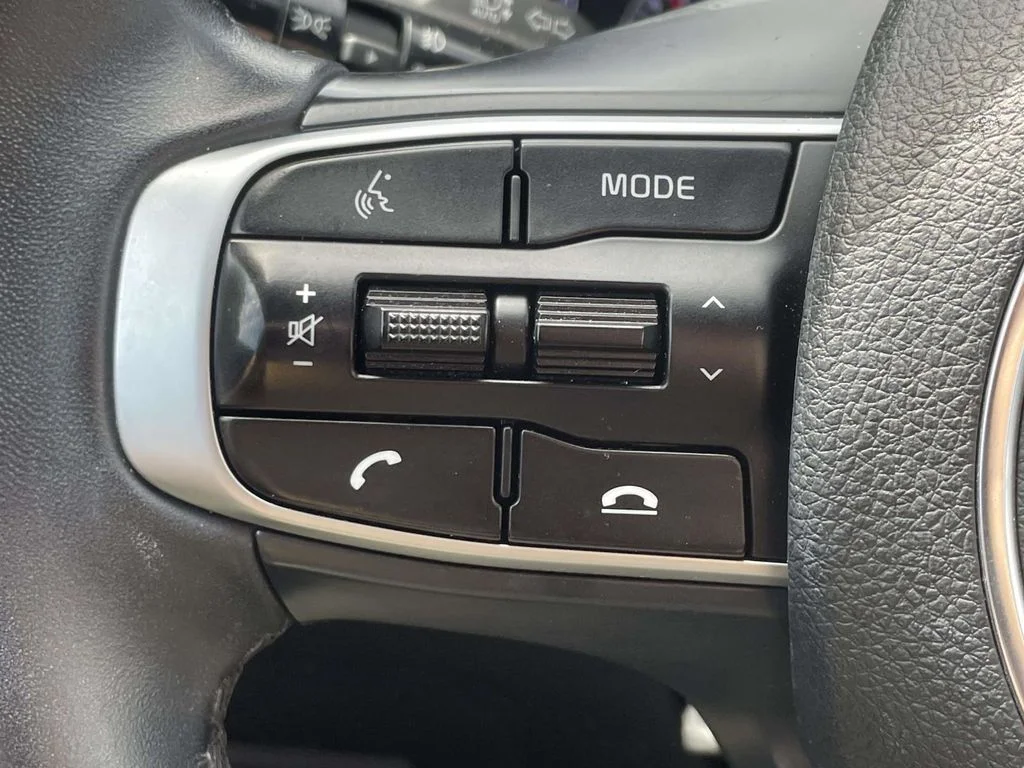 Certified Used 2024 Gray Kia GT-Line image 30