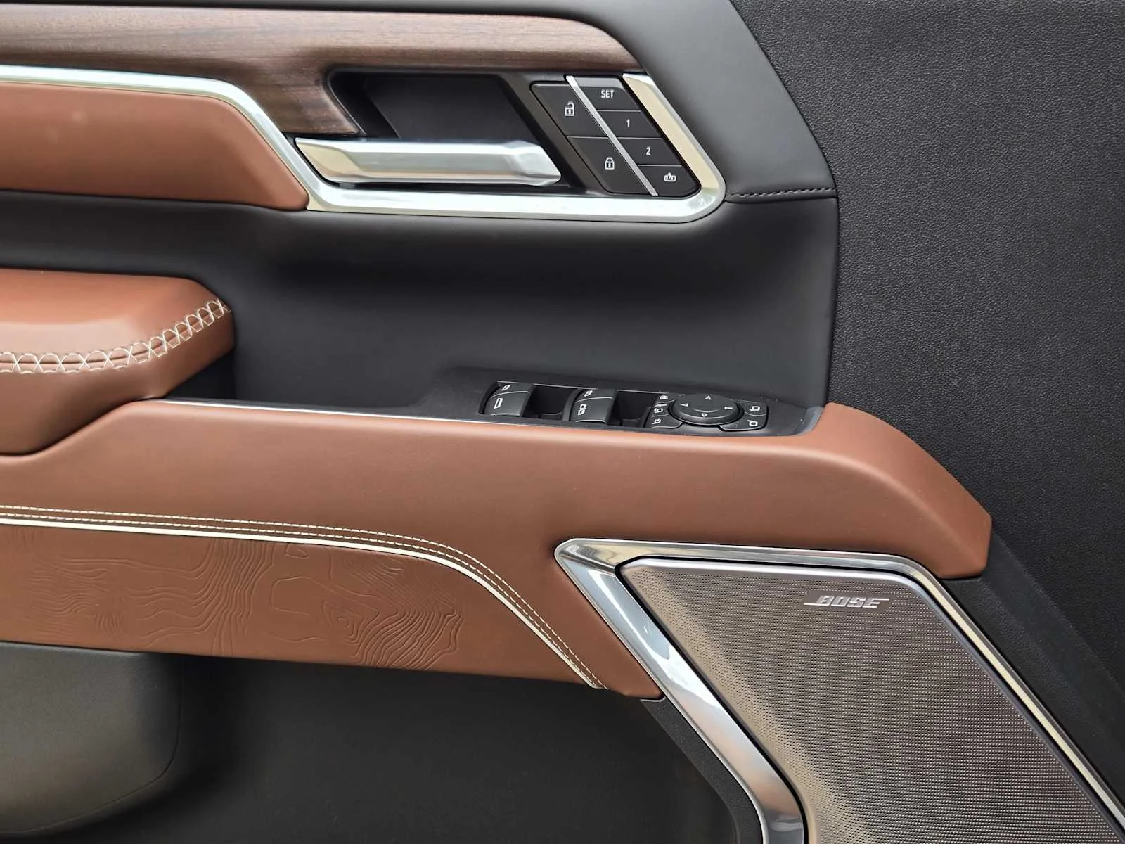 2026 GMC Sierra 2500HD Denali Ultimate - Photo 15