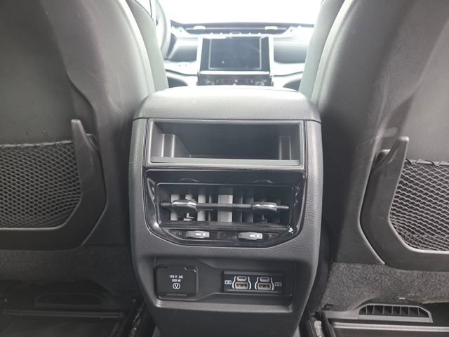 Used 2024 Silver Zynith Jeep Altitude X image 29