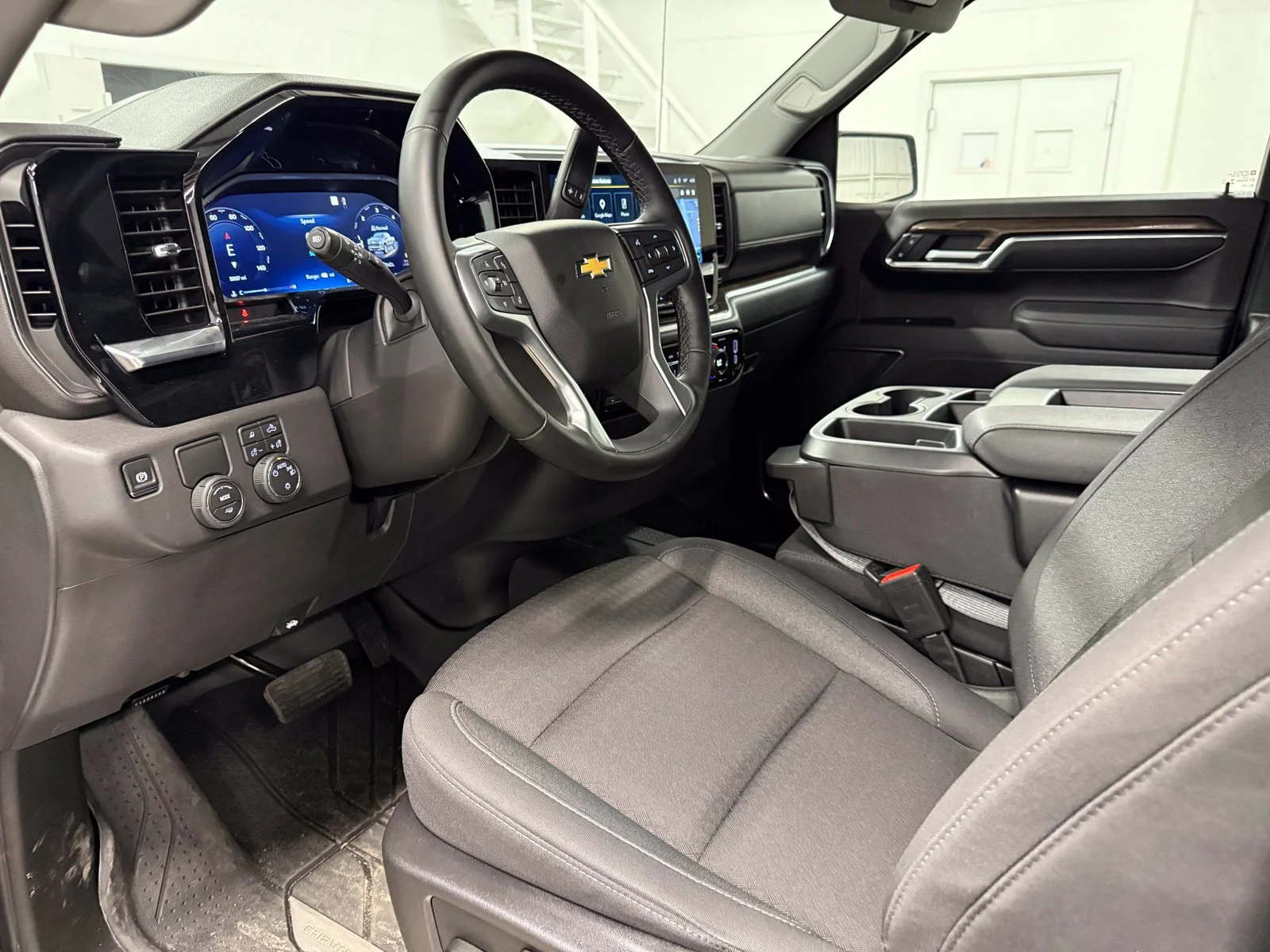 Used 2026 Black Chevrolet LT image 16