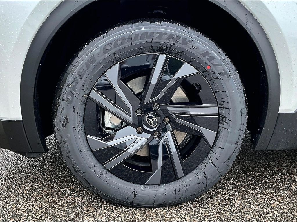 New 2026 Wind Chill Pearl Toyota SE image 8
