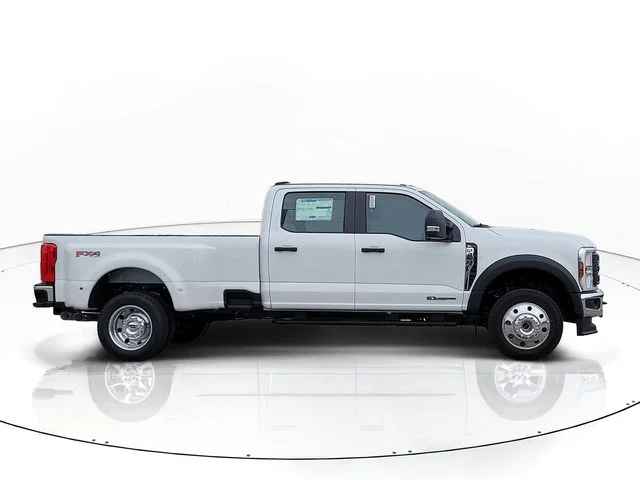 New 2026 Oxford White Ford XL image 4
