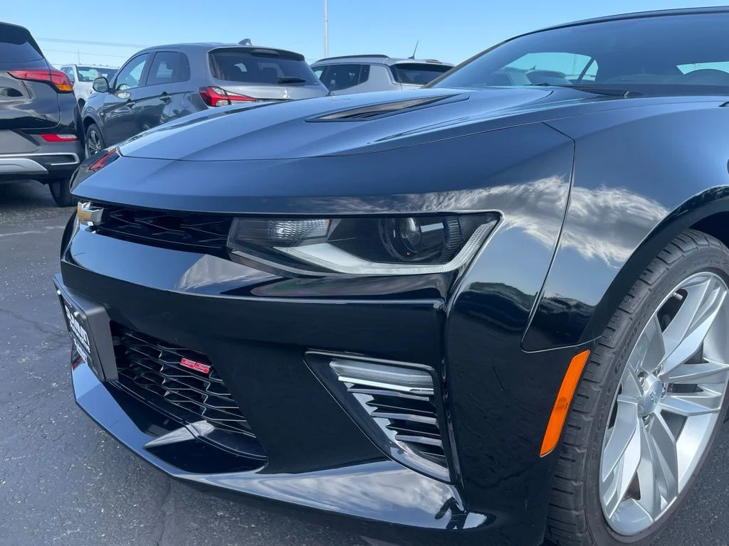 Used 2017 Black Chevrolet SS image 33