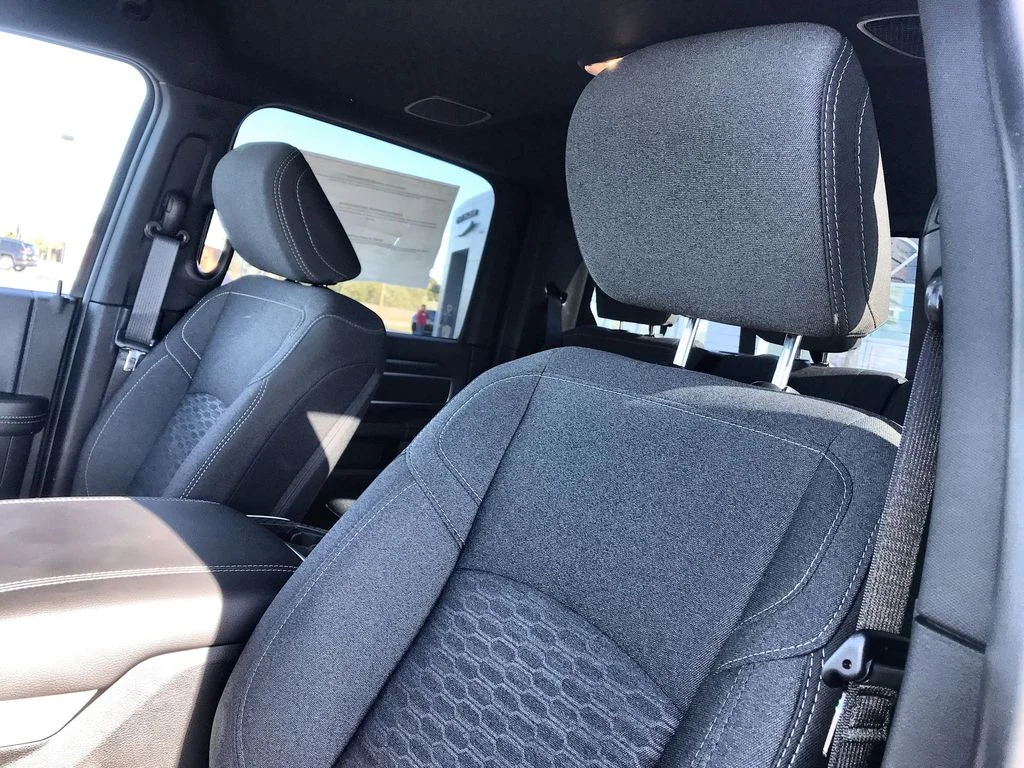 2025 RAM 2500 Big Horn - Photo 11