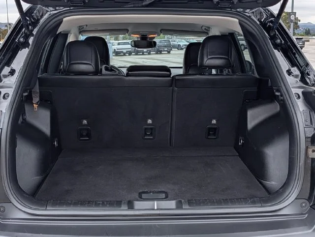 Used 2021 Black Jeep Trailhawk image 10