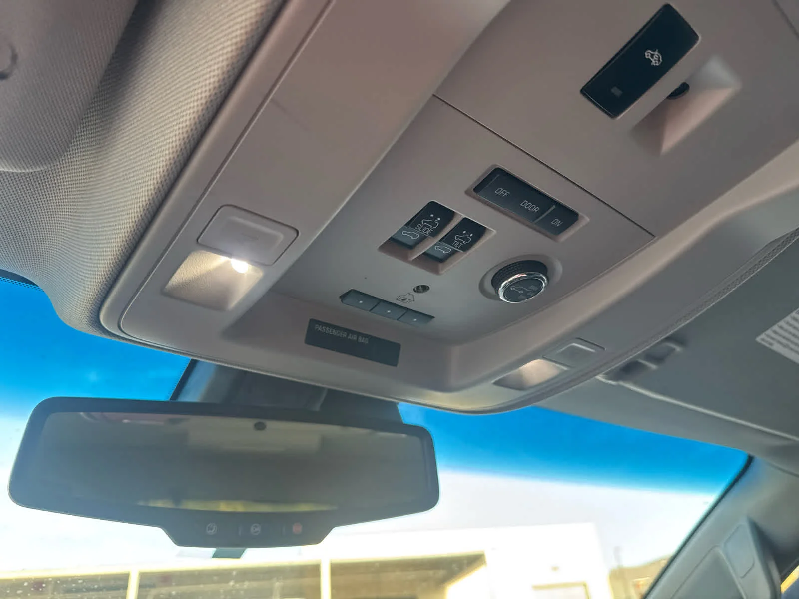 Used 2018 Onyx Black GMC Denali image 14