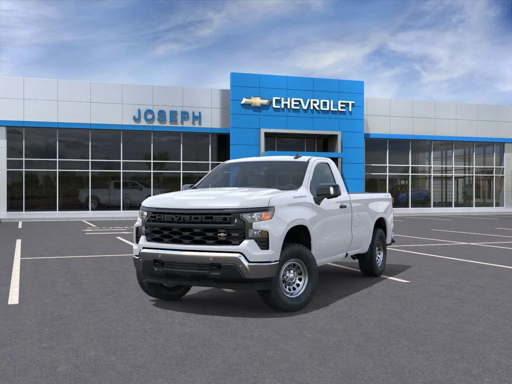 New 2026 Summit White Chevrolet WT image 3