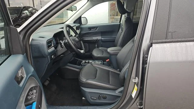 New 2026 Carbonized Gray Metallic Ford Lobo High AWD image 24