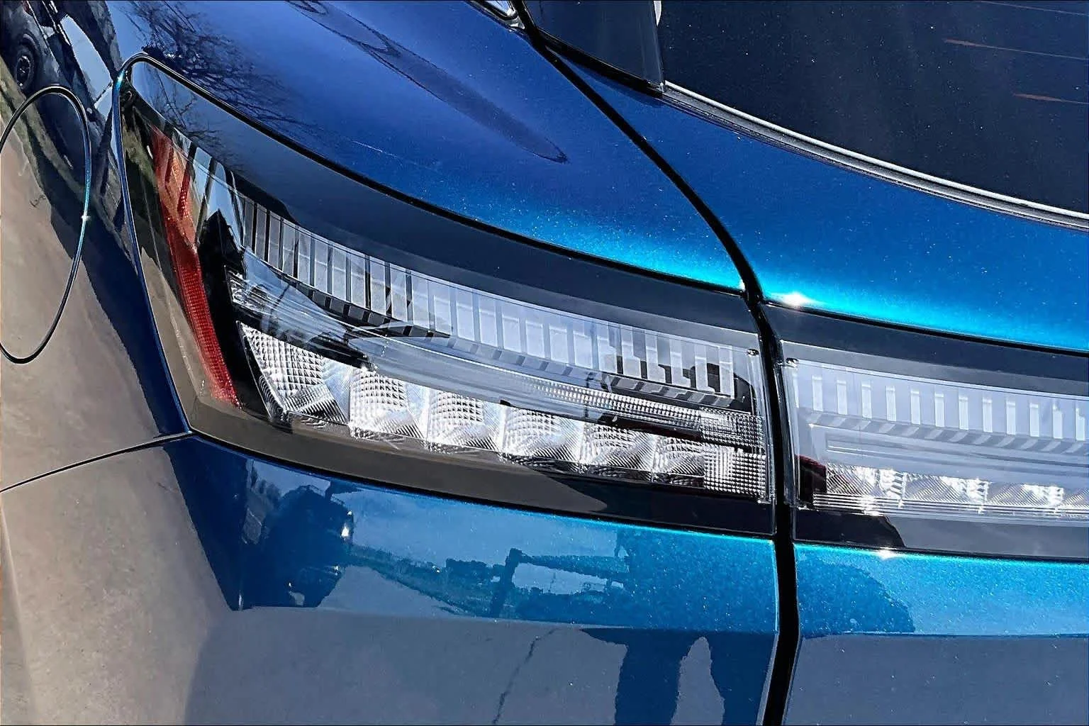 New 2026 Aurora Blue Pearl Metallic / Super Black Two-tone Nissan Platinum image 14