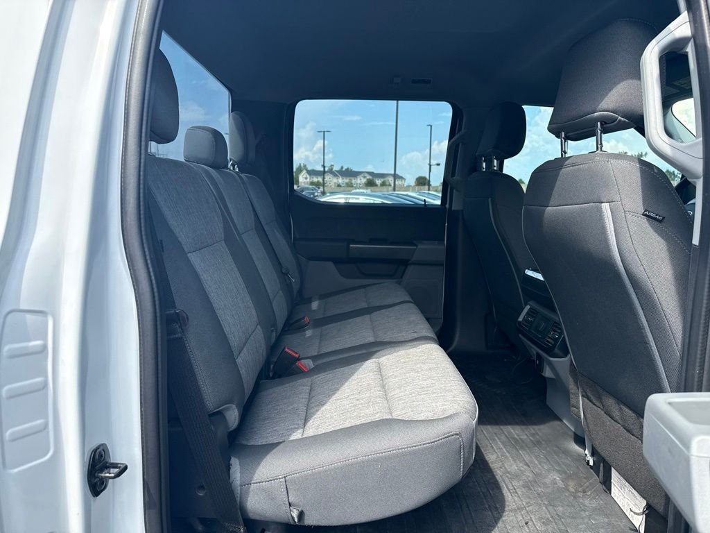 Used 2022 White Ford XL image 14