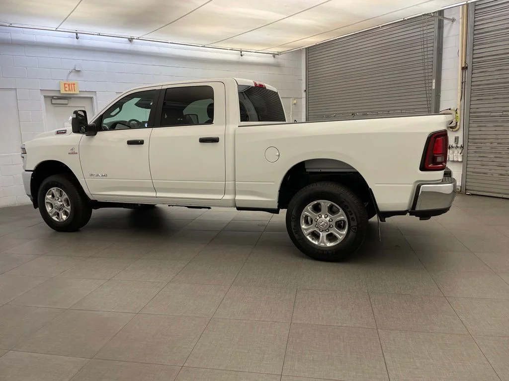 New 2026 White Ram Big Horn SRW image 8