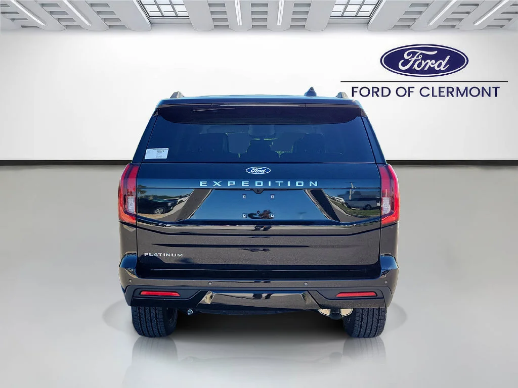 New 2027 Black Ford Platinum image 4