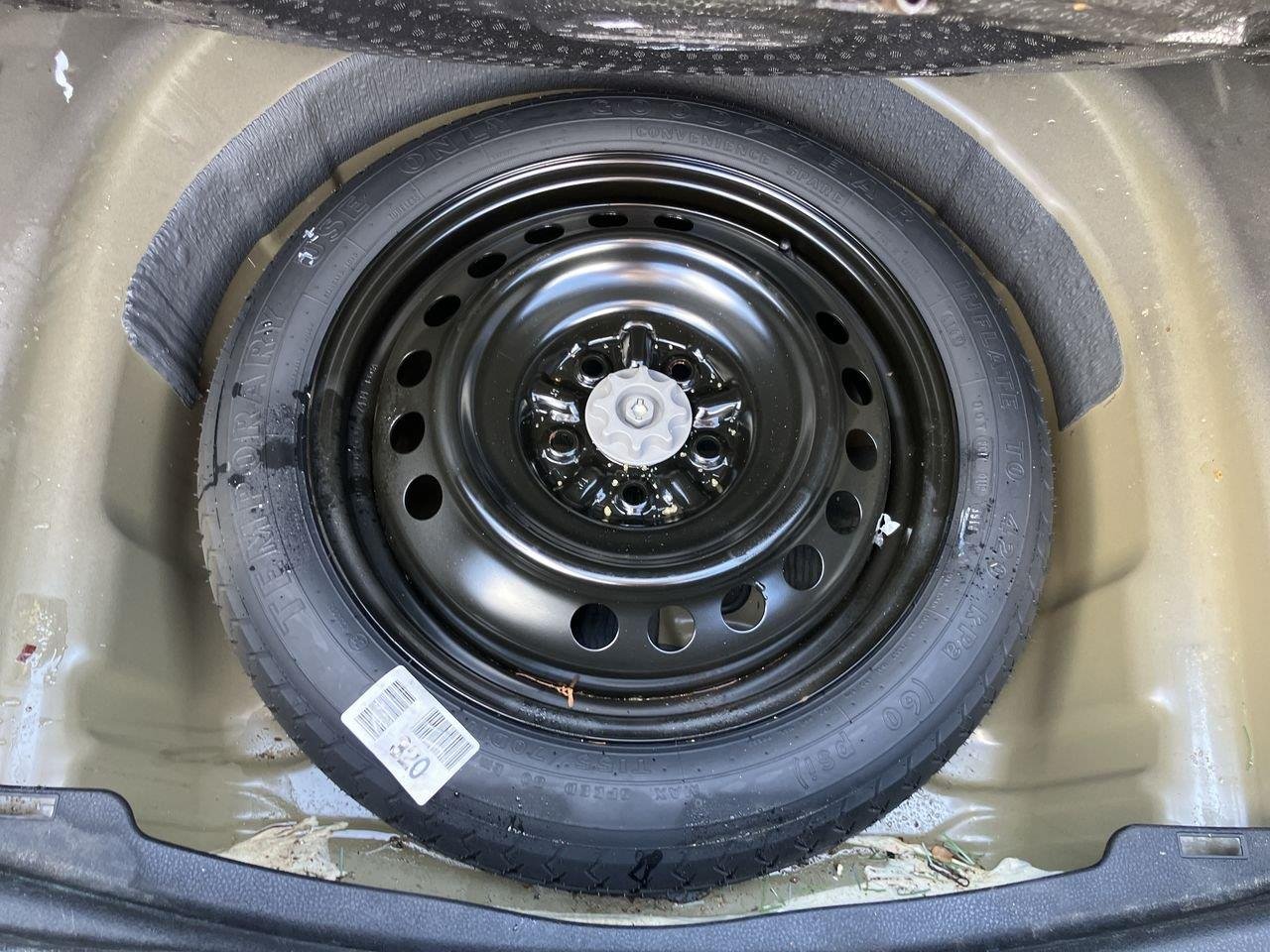 Used 2019 Black (Midnight Black Metallic) Toyota SE image 26