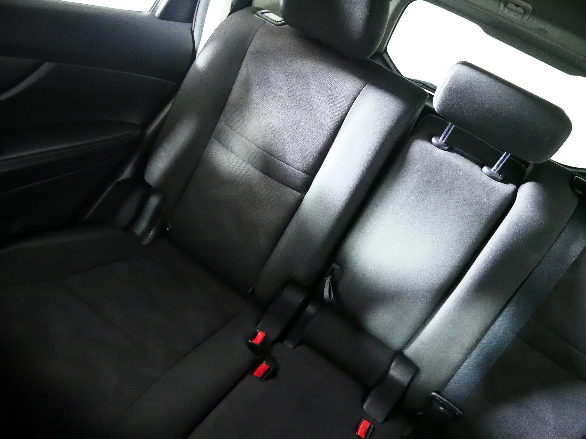 Used 2016 Cayenne Red Nissan S image 12
