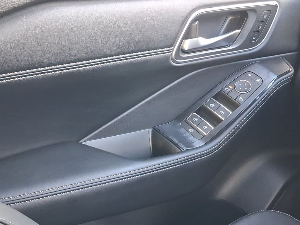 2026 Nissan Rogue Platinum - Photo 26