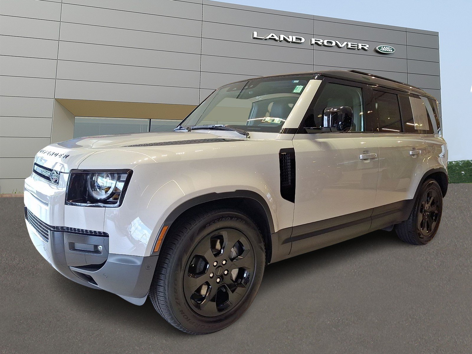 2026 Land Rover Defender