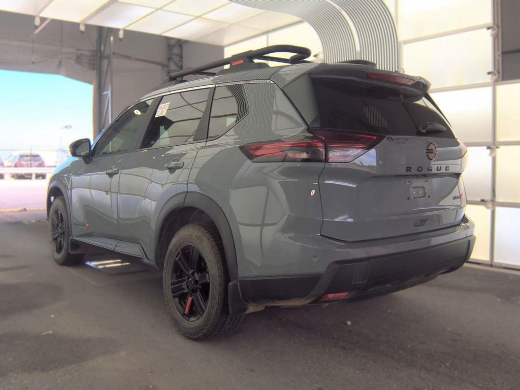 Used 2025 Boulder Gray Pearl Nissan Rock Creek image 6