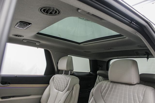 Used 2024 Black Hyundai Limited image 28