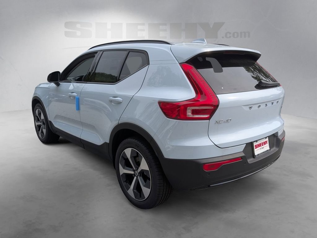 2026 Volvo XC40 Plus - Photo 26