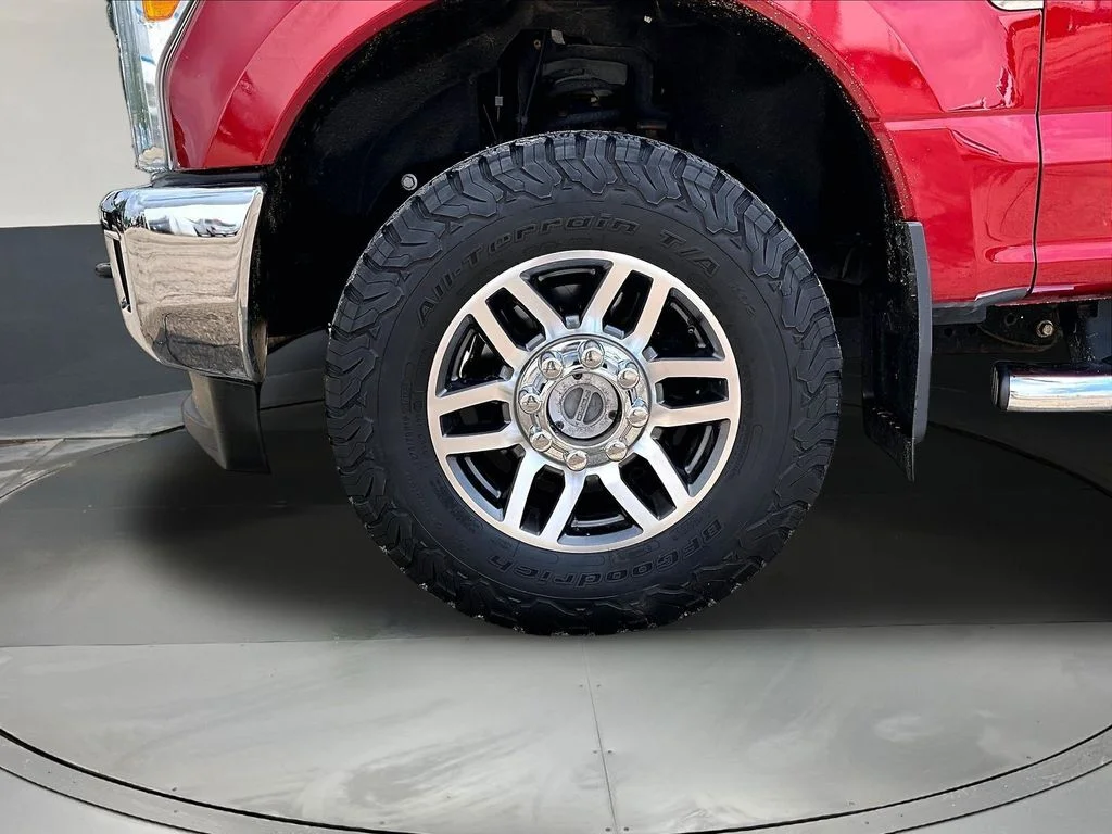 Used 2017 Red Ford Lariat image 35