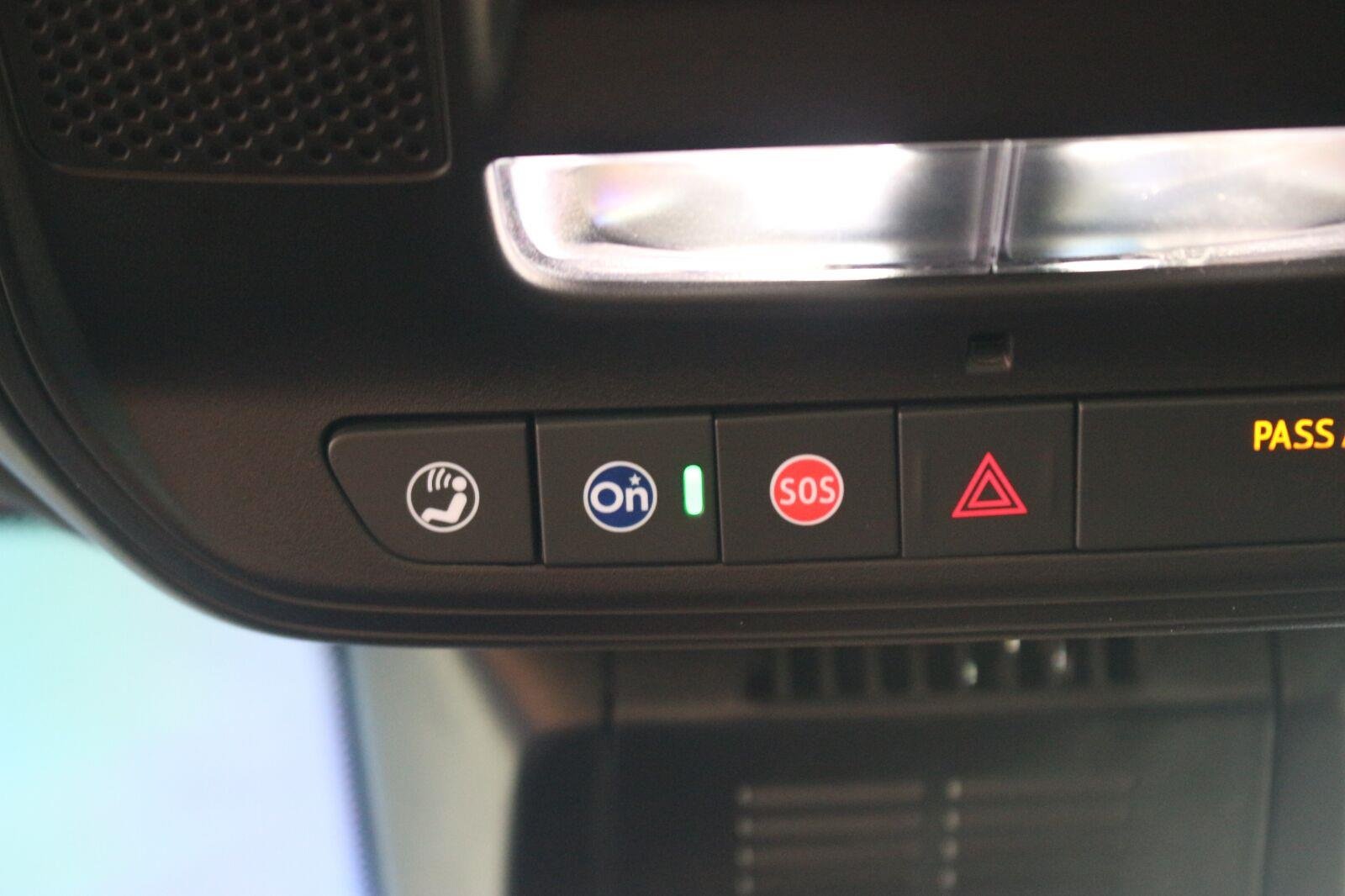 Used 2026 Riverstone Metallic GMC Elevation image 28