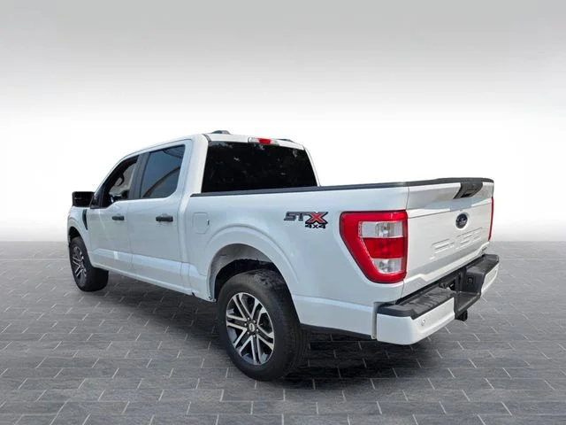 Used 2023 White Ford XL image 5