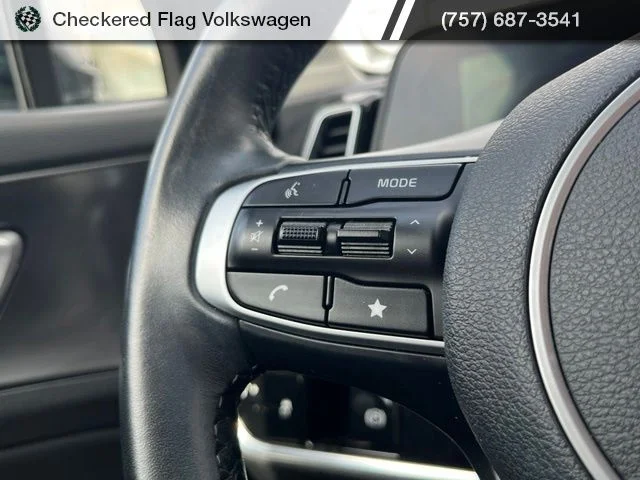 Used 2023 Ebony Black Kia EX image 33