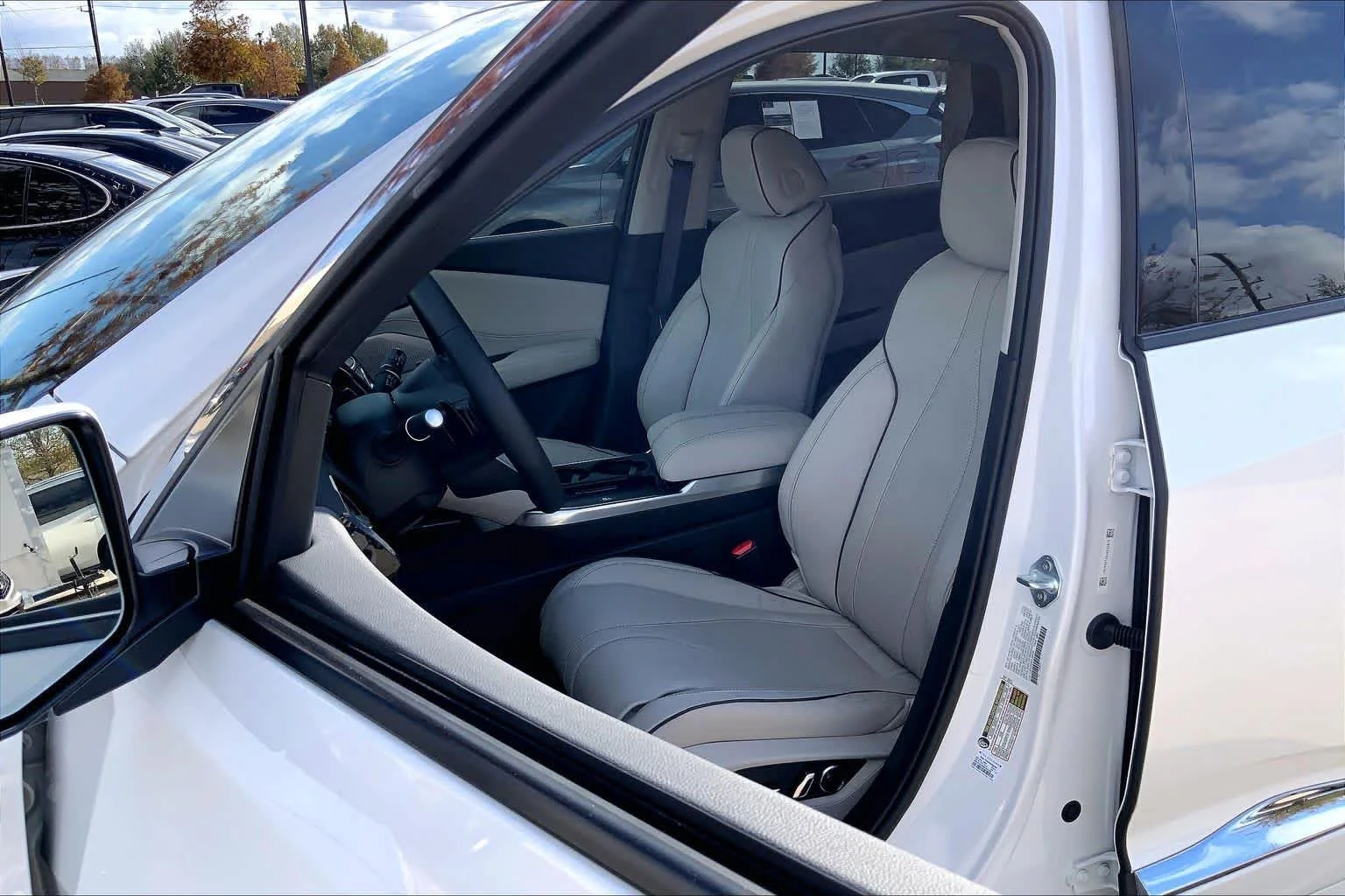 New 2026 Platinum White Pearl Acura w/Advance Package image 17