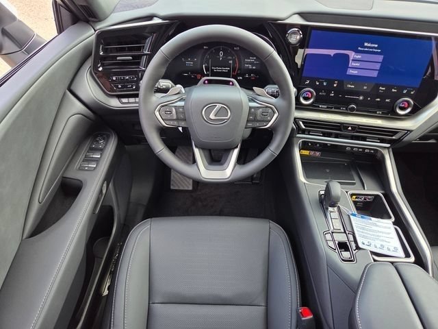 New 2026 Wind Chill Pearl Lexus PREMIUM AWD image 4