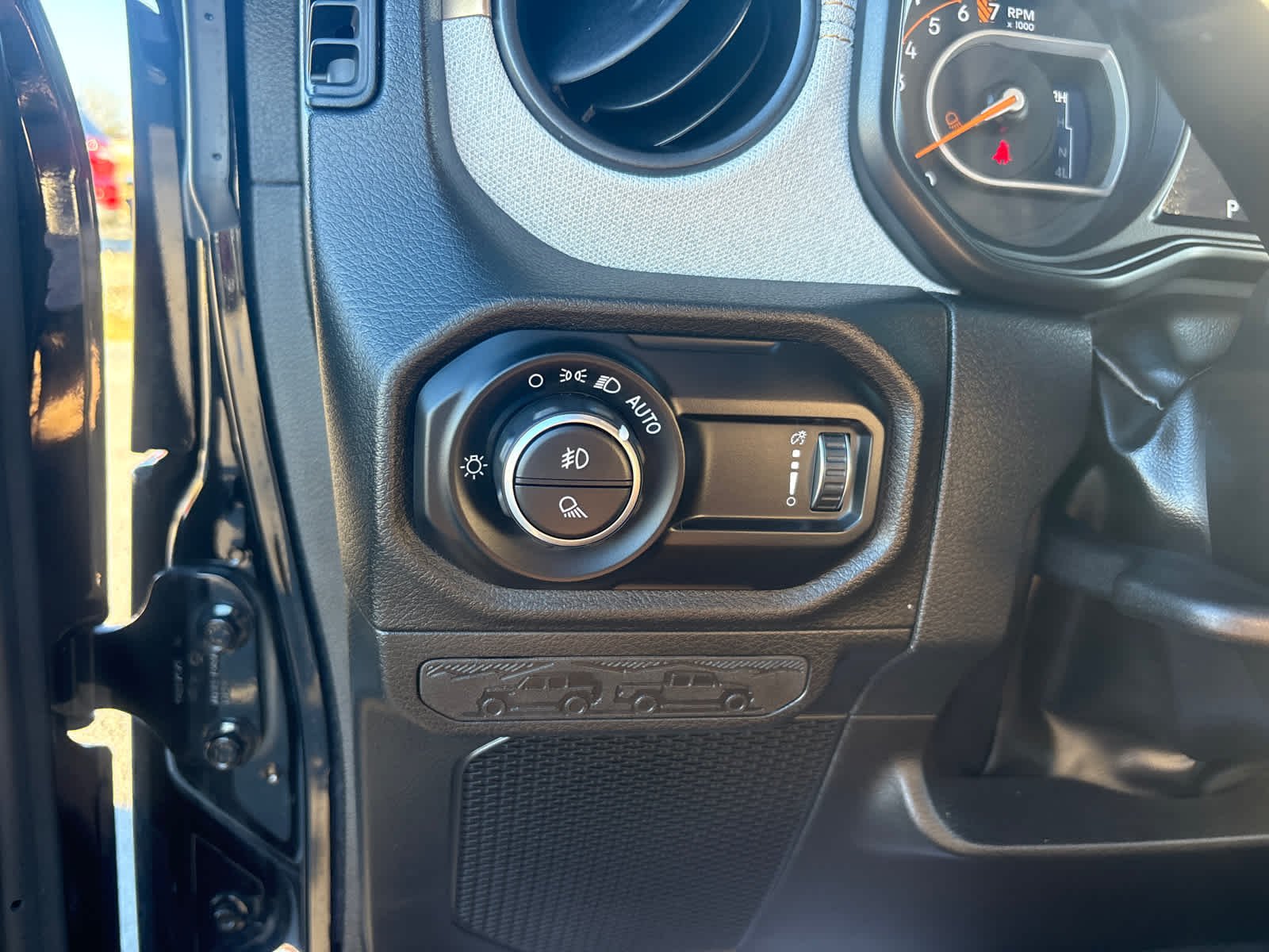 2025 Jeep Gladiator Sport S - Photo 20