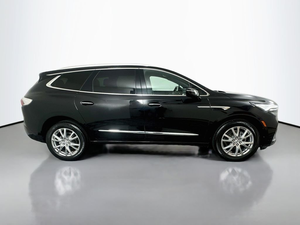 Used 2023 Ebony Twilight Metallic Buick Essence image 4