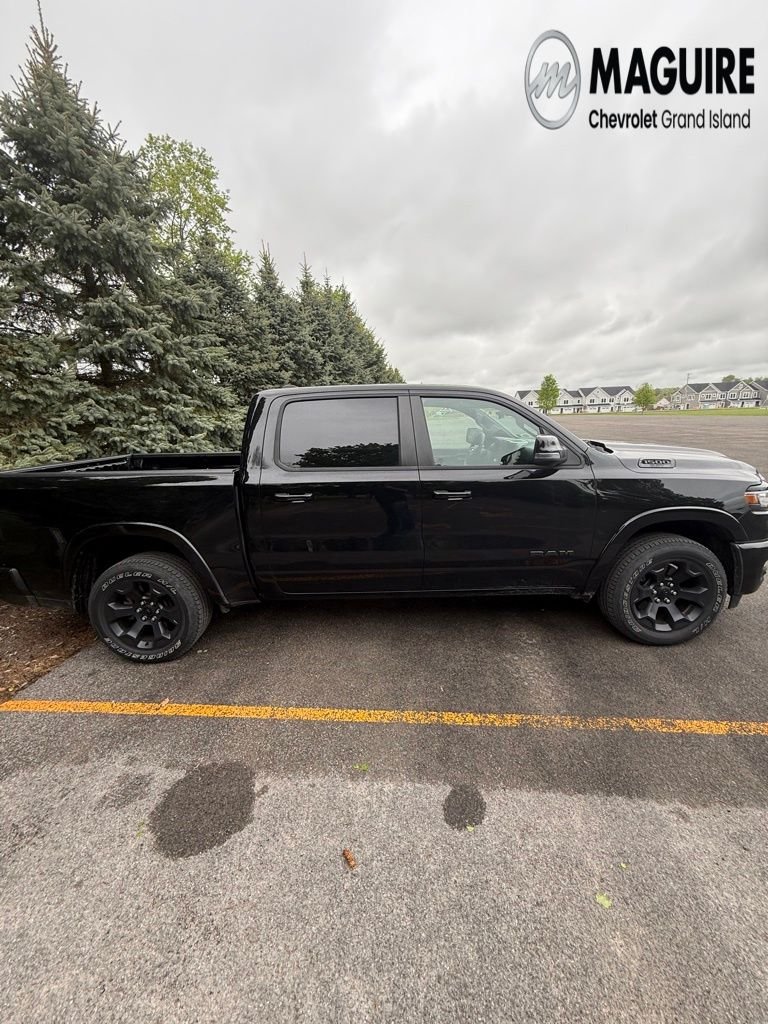 2025 RAM 1500 Big Horn/Lone Star 4x4 Crew Cab 5'7's photo