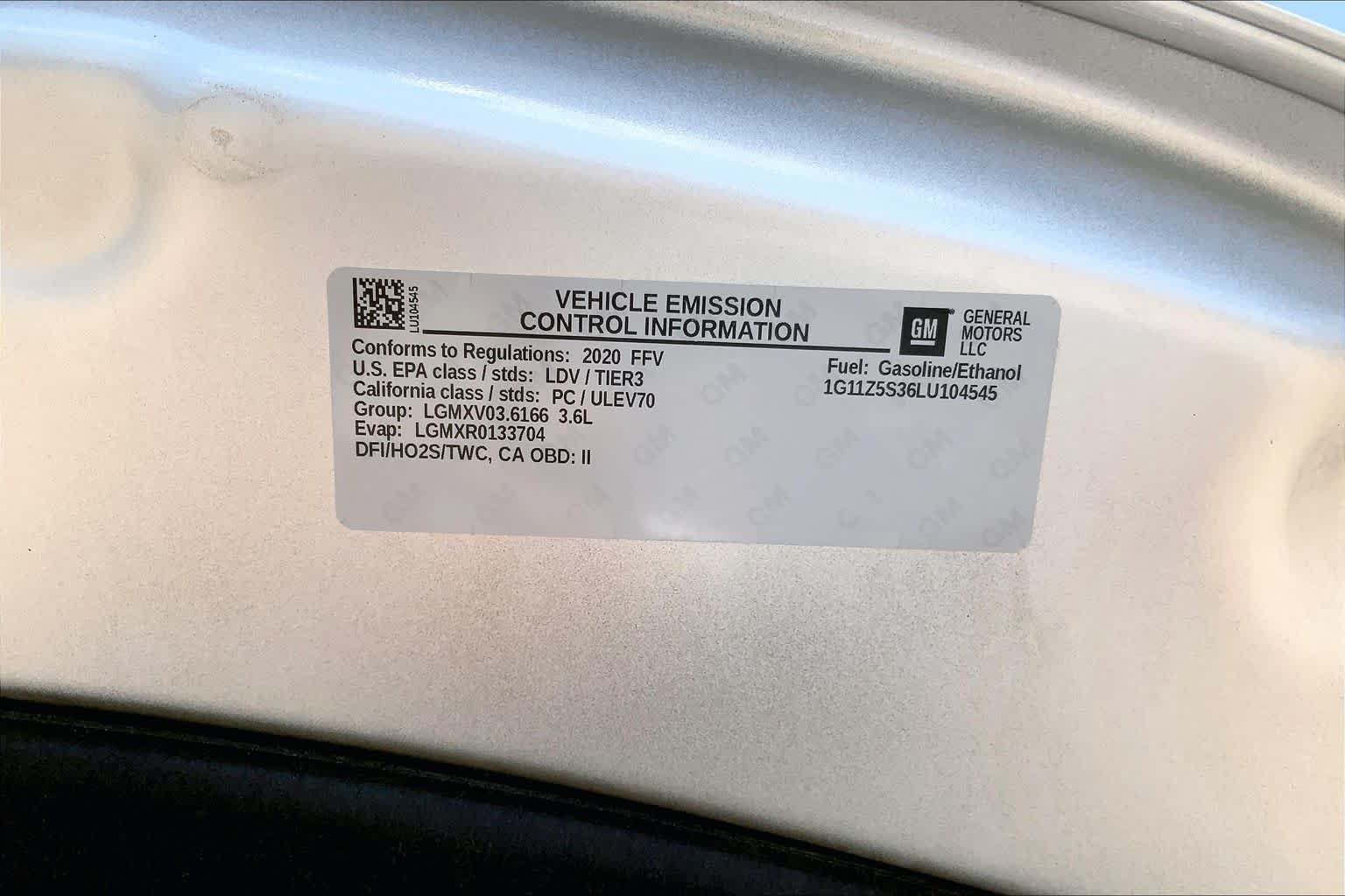 Used 2020 Silver Ice Metallic Chevrolet LT image 33