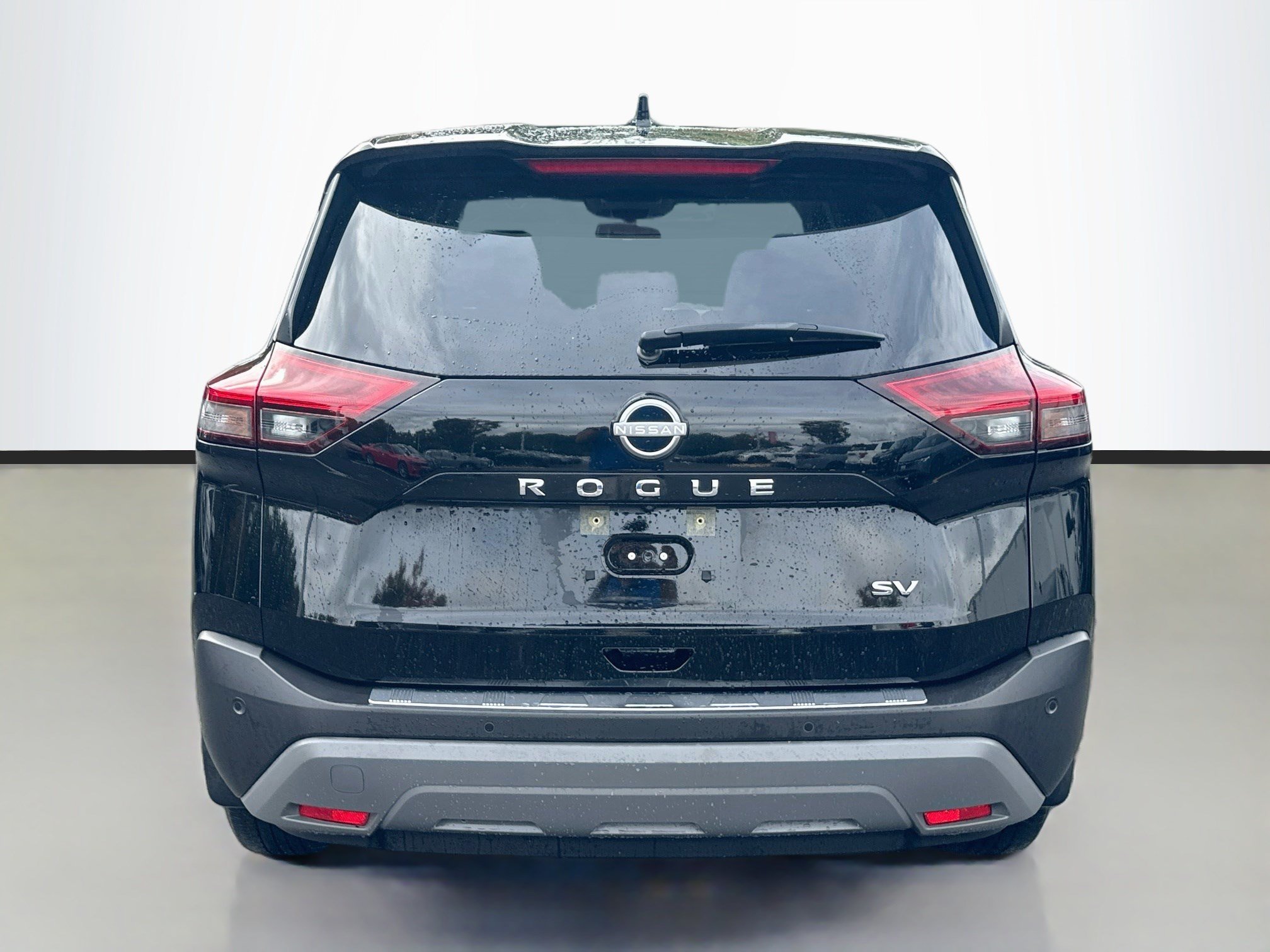 Used 2023 Super Black Nissan SV image 6