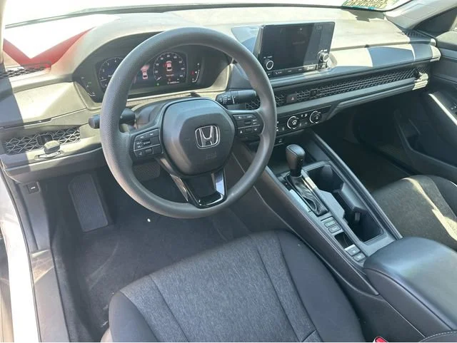 Used 2023 White Honda LX image 8