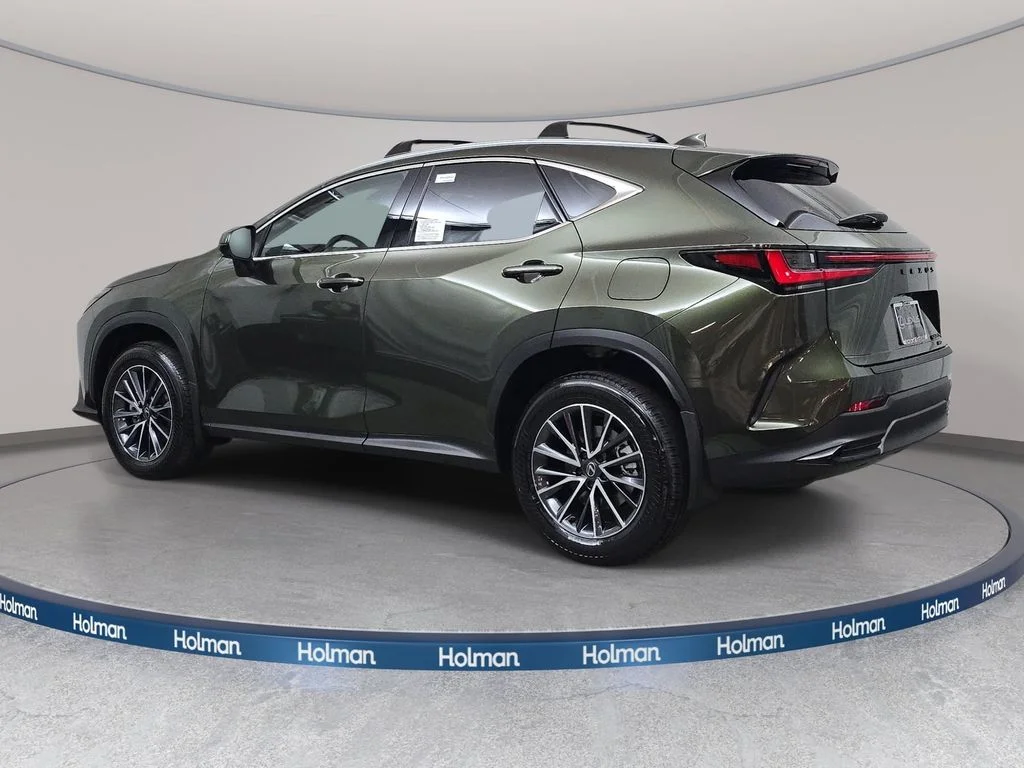 New 2026 Nori Green Pearl Lexus PREMIUM PLUS AWD image 7