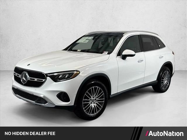 New 2026 MANUFAKTUR Moonlight White Metallic Mercedes-Benz GLC 300 image 31