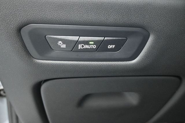 Used 2025 Gray BMW sDrive40i image 20