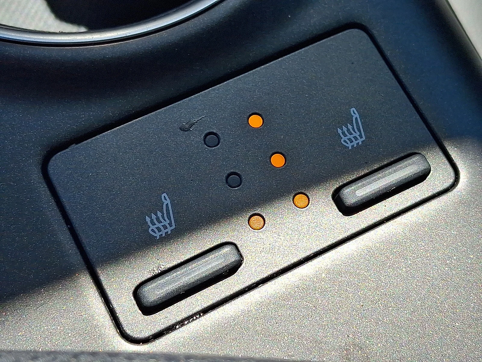 Used 2024 Wind Chill Pearl - 089 Toyota XLE image 24