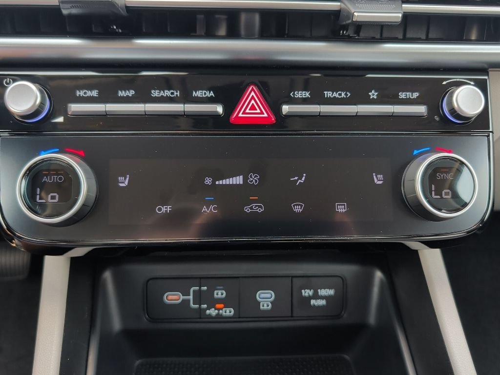 New 2026 Phantom Black Hyundai SEL Plus image 25
