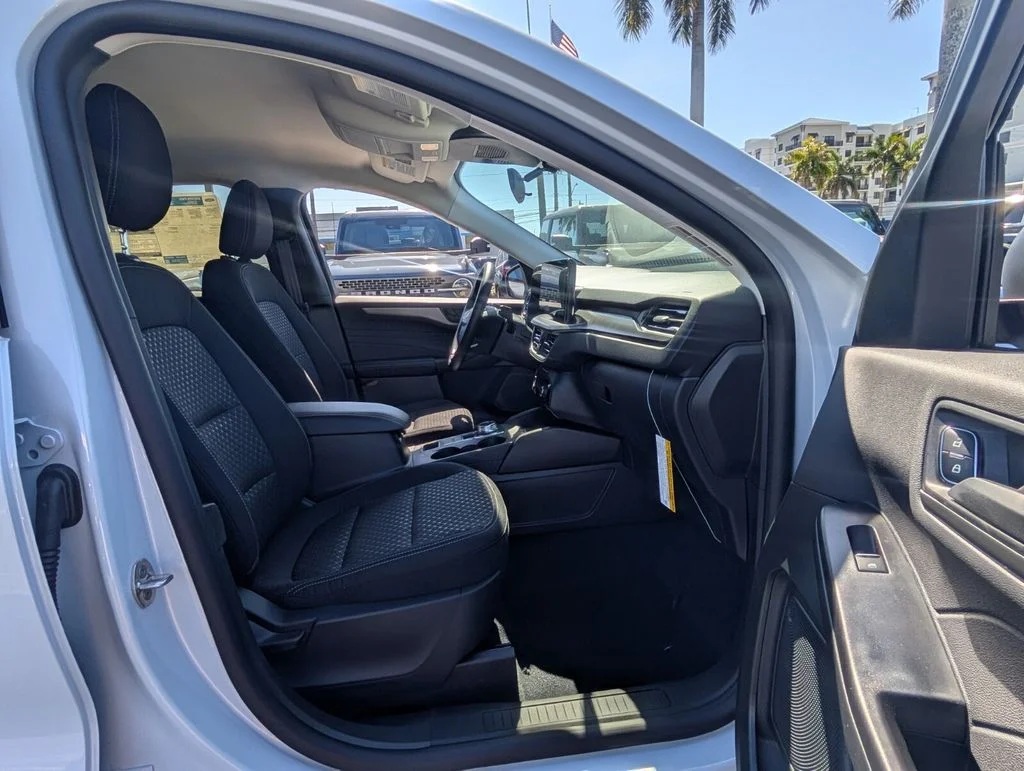 New 2026 Silver Ford Active image 7