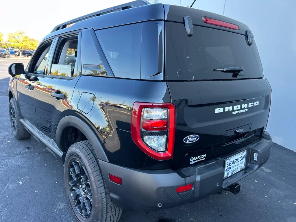 New 2026 Shadow Black Ford Badlands® image 6