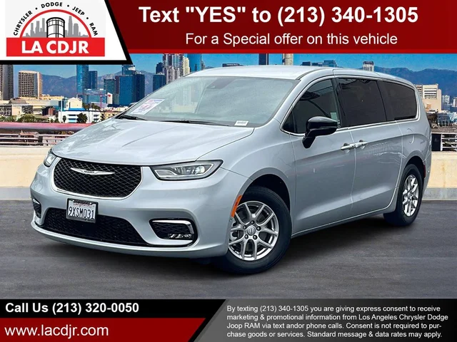 2026 Chrysler Pacifica Select
